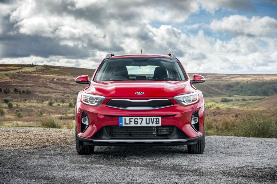  Kia Stonic 2017 года  (UK) (фото 47 из 51)